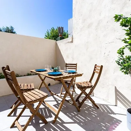 Apartment Maxbnb - Climatise - Grand 37m2 & Terrasse 30m2 - Est